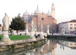 Cartomante a Padova, Cartomanzia a Padova e in Veneto
